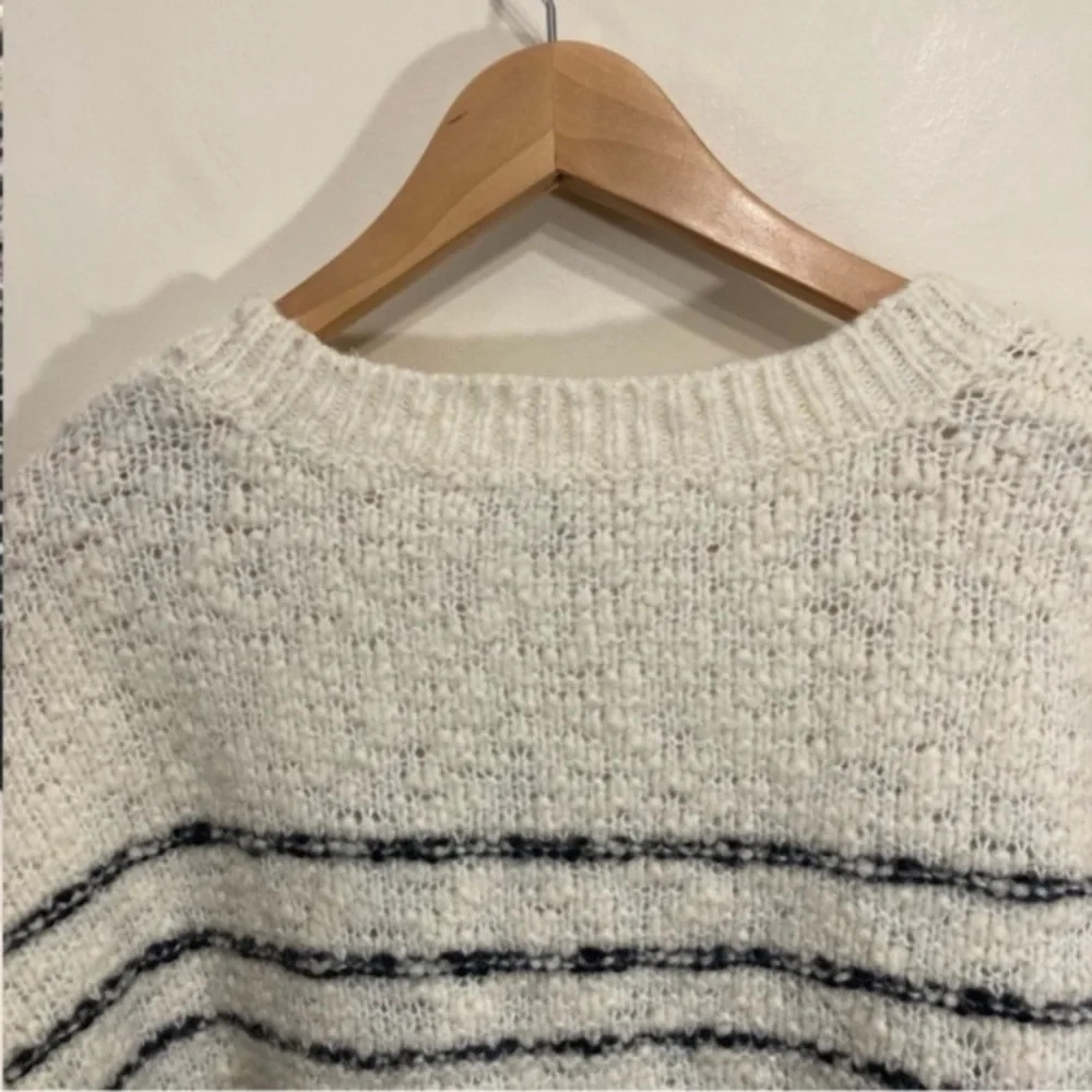 Vince Striped Wool Sweater Size Large Cream Black - Picture 6 of 9